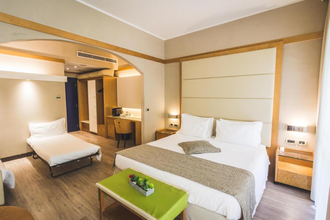 Park Hotel Ai Pini & Restaurant Ai Pini Mestre Dış mekan fotoğraf