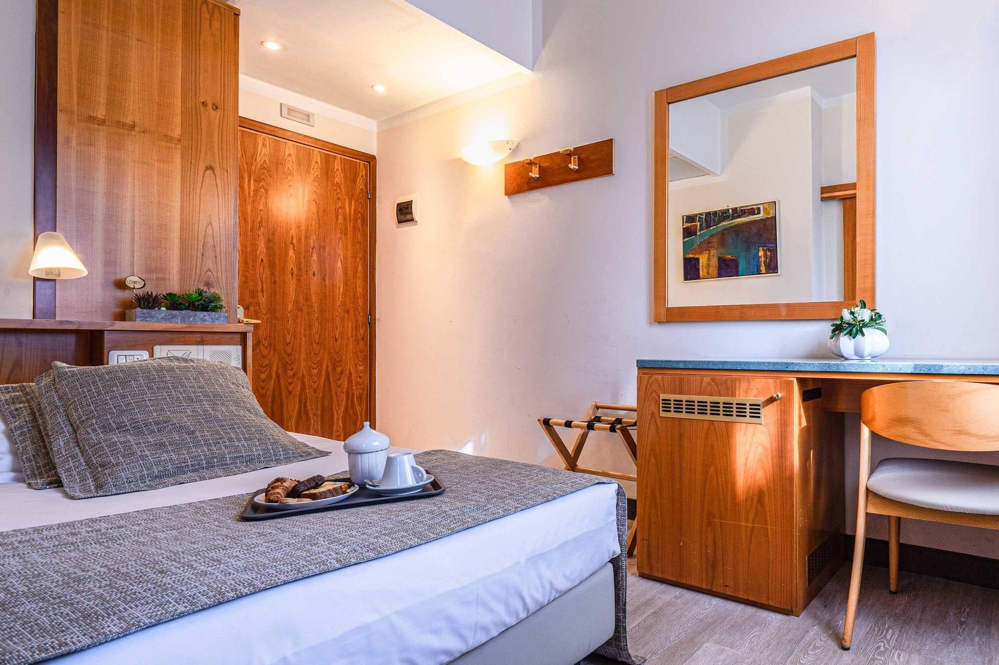Park Hotel Ai Pini & Restaurant Ai Pini Mestre Dış mekan fotoğraf