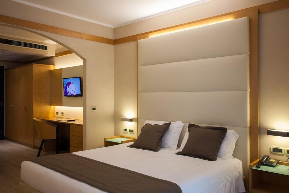 Park Hotel Ai Pini & Restaurant Ai Pini Mestre Dış mekan fotoğraf